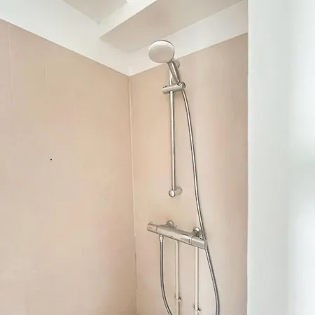 Apartment A 5 Minutes De La - *
